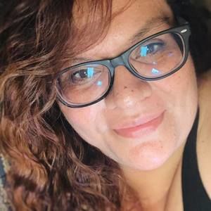 Meet your Posher, Selene